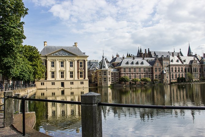 Best Highlights of the Hague With a Local - Scenic Scheveningen Beach Stroll