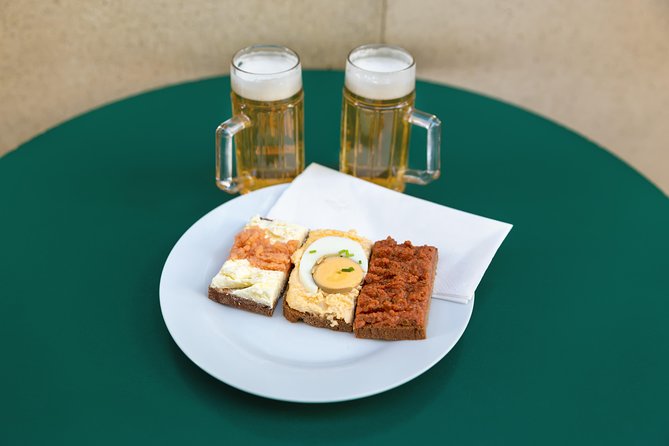 Best of Food Tour Vienna - Indulge in Iconic Viennese Cafés