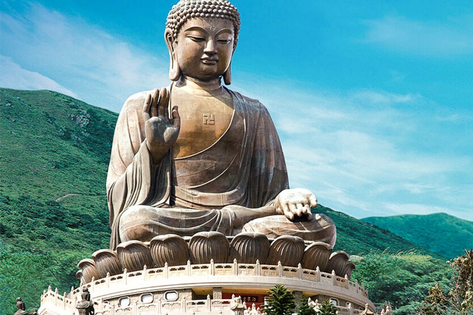 Big Buddha: Walk With Skip-The-Line NP360 Cable Car - Language and Guides