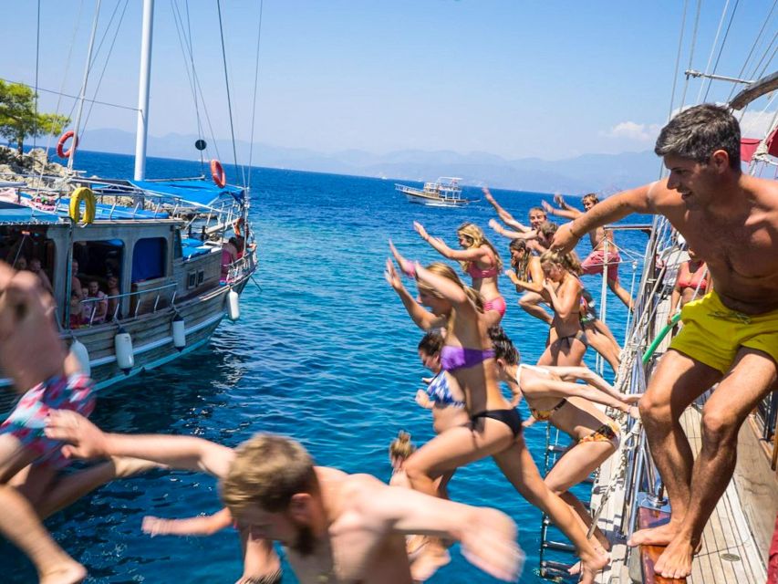 Blue Cruises Turkey Fethiye to Olympos 4 Days 3 Nights - Cruise Itinerary and Accommodations