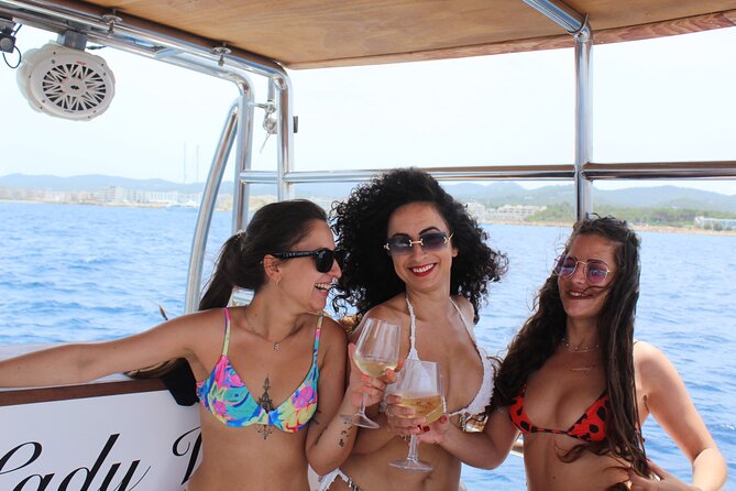 Boat Excursion in Ibiza With All Inclusive - Captivating Photographs of the Experience