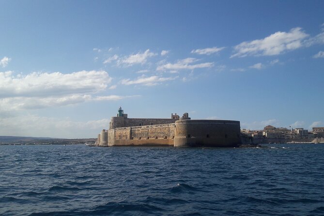 Boat Excursion to Ortigia With Typical Homemade Lunch - Scenic Views and Activities