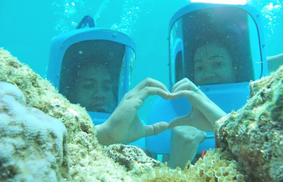 Boracay: Helmet Diving Experience With Photos and Videos - Customer Reviews