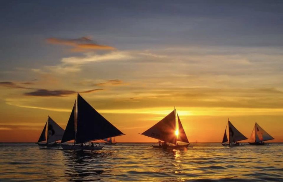 Boracay: Sunset Paraw Sailing Trip With Photos - Logistics Information