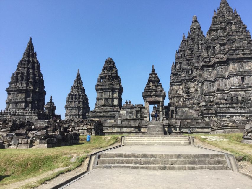 Borobudur Sunrise, Explore Merapi and Prambanan Temple Tour - Experience Highlights