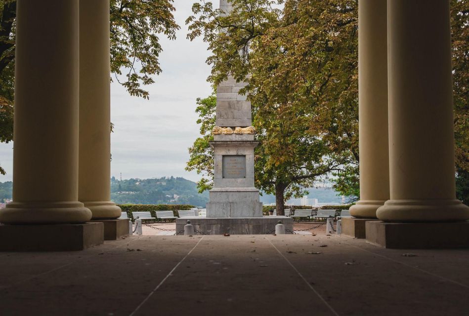 Brno: Private Walking Tour - City Exploration