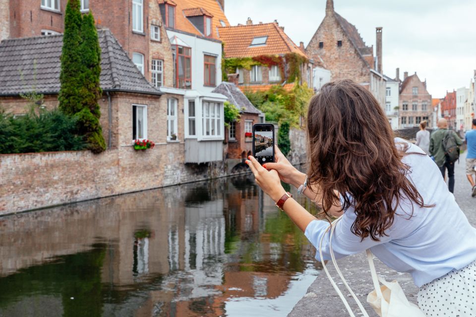 Bruges: Private Tour With Locals – Highlights & Hidden Gems - Review Summary