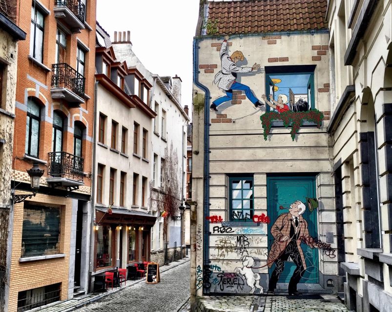 Brussels Comics & Street Art: Private Walking Tour - Tour Description