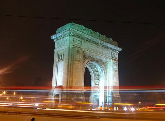 Bucharest by Night: 1.5-Hour Driving Tour - Experience Highlights