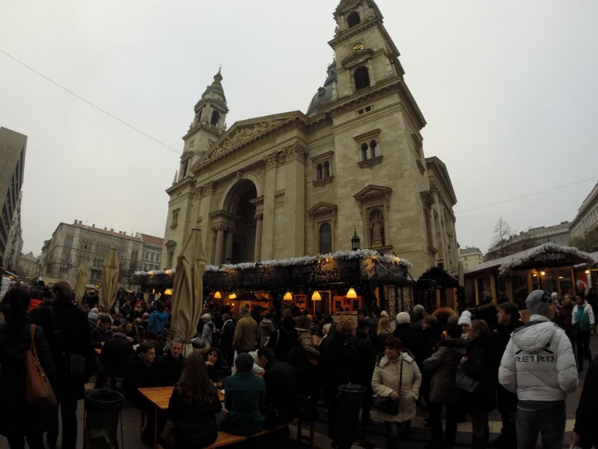 Budapest Christmas Walking Tour With Basilica Entry - Preparation Guidelines