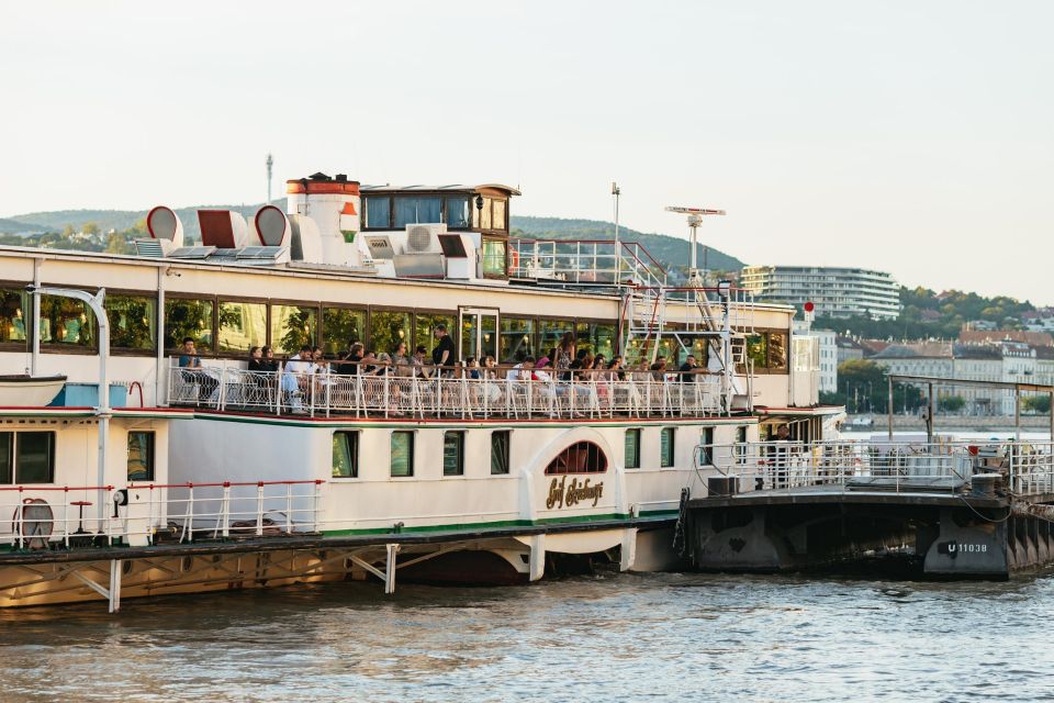 Budapest: Dinner Cruise With Live Music and Folk Dance Show - Full Description