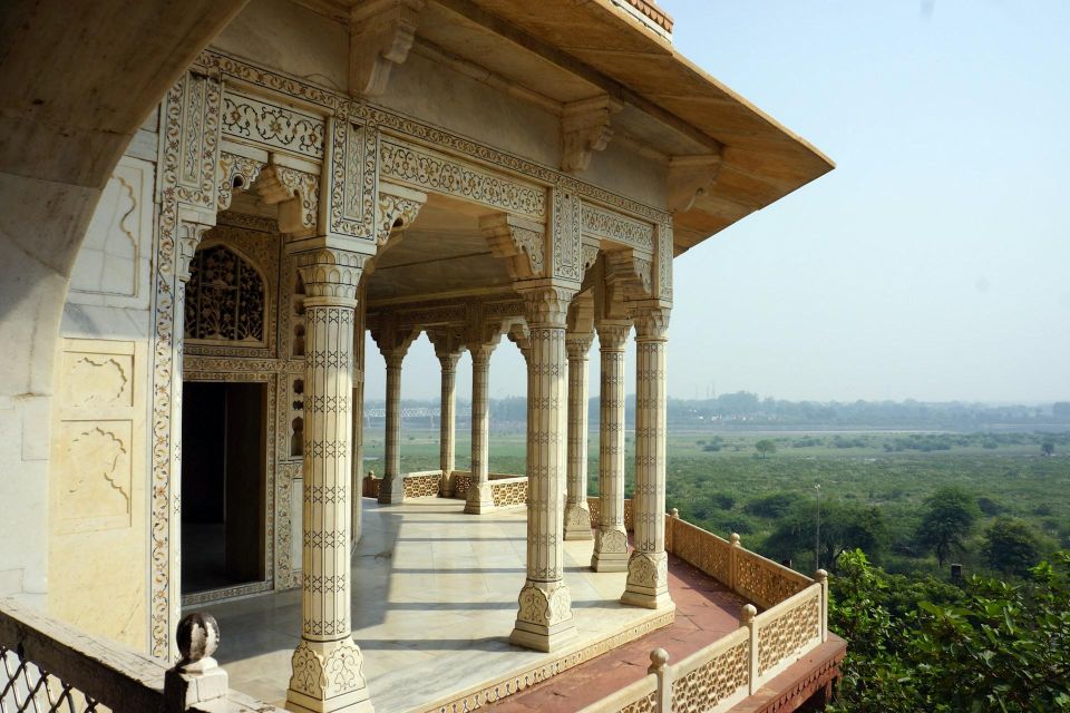 Bypass to Beauty: VIP Sunrise at Taj Mahal and Agra Fort - Activity Highlights at Taj Mahal