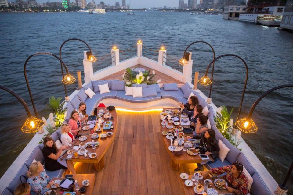 Cairo: Dinner Nile Cruise With Private Transportation - Full Description