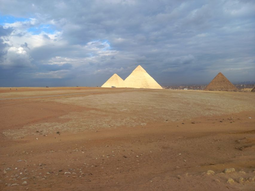 Cairo: Giza Pyramids, Museum & Coptic Churches Private Tour - Customer Reviews