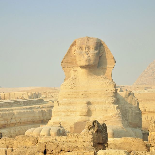 Cairo: Pyramids, Egyptian Museum and Bazar All Fees Included - Giza Pyramids Exploration