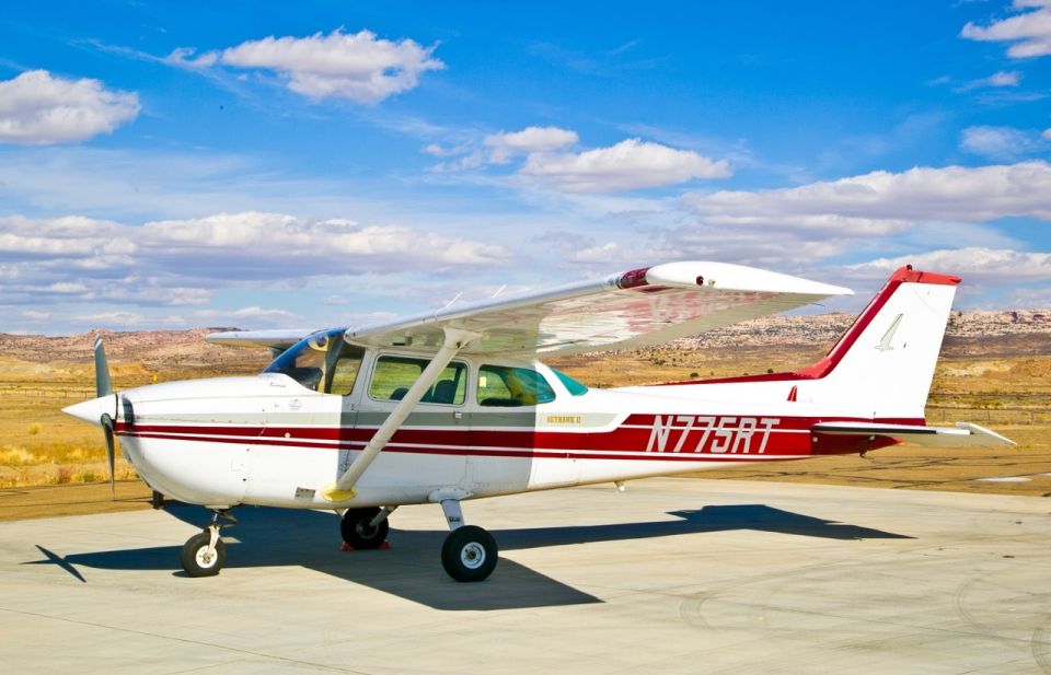 Canyonlands and Arches National Park: Scenic Airplane Flight - Location Information
