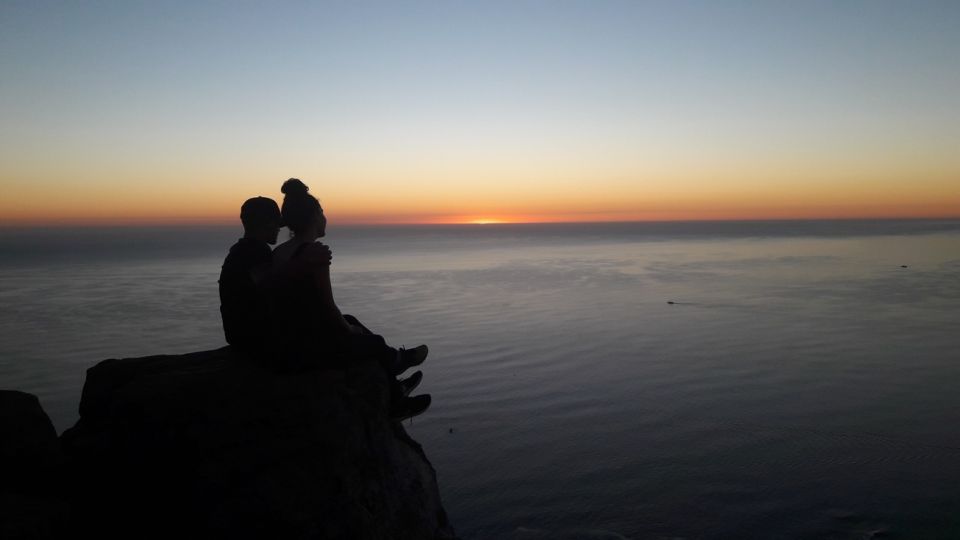 Cape Town: Lion's Head Sunrise or Sunset Hike - Essential Items to Bring