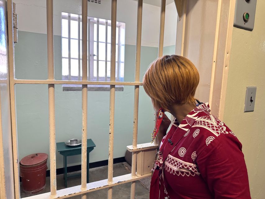 Cape Town: Robben Island Ferry Ticket and Guided Prison Tour - Inclusions