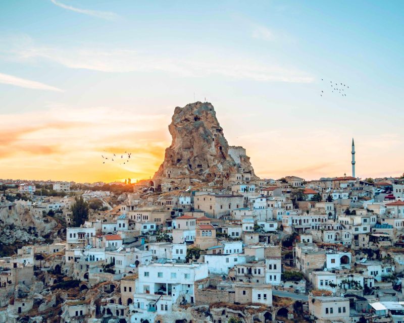 Cappadocia: Red Tour (Including Lunch, Guide, Entrance Fees) - Uchisar Castle: Fairy Chimney Experience