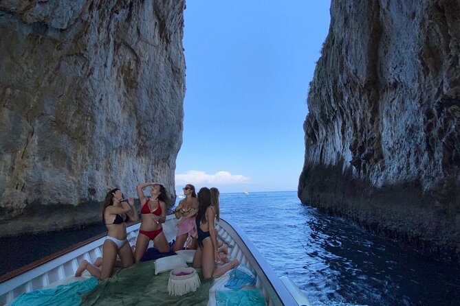 Capri Boat Tour: Living the Sweet Life - Customer Reviews and Recommendations