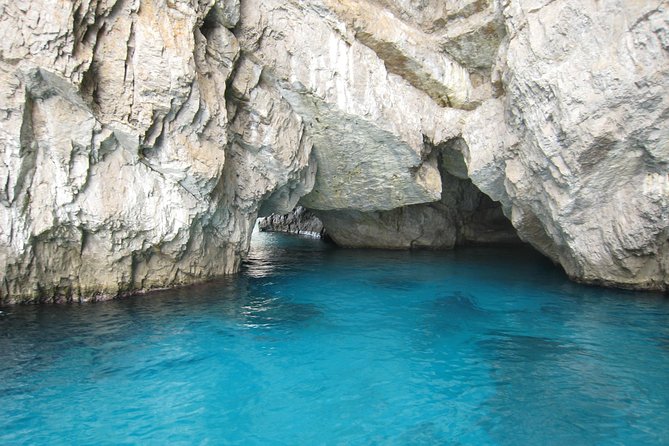 Capri Private Boat Tour From Positano or Praiano or Amalfi - Activities and Optional Excursions