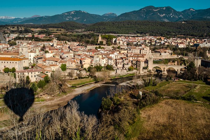 Catalonia Hot Air Balloon Ride and Breakfast Over the Volcanoes of La Garrotxa - Reviews and Pricing