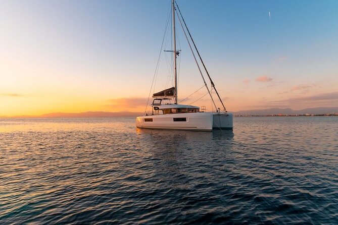Catamaran Day & Sunset Cruises With Meals Drinks and Transportation - Tour Duration and Departure Flexibility