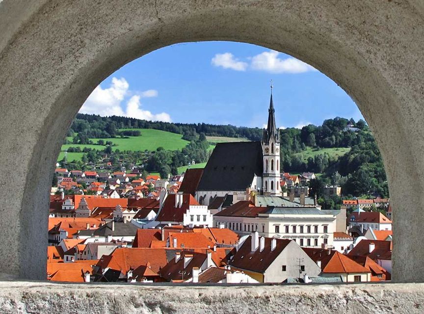 Cesky Krumlov: Private Day Trip From Prague - Sightseeing Itinerary