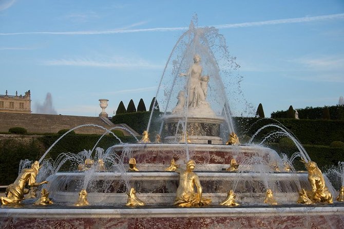 Chartres and Versailles Private Full-Day Tour - Booking and Pricing Information