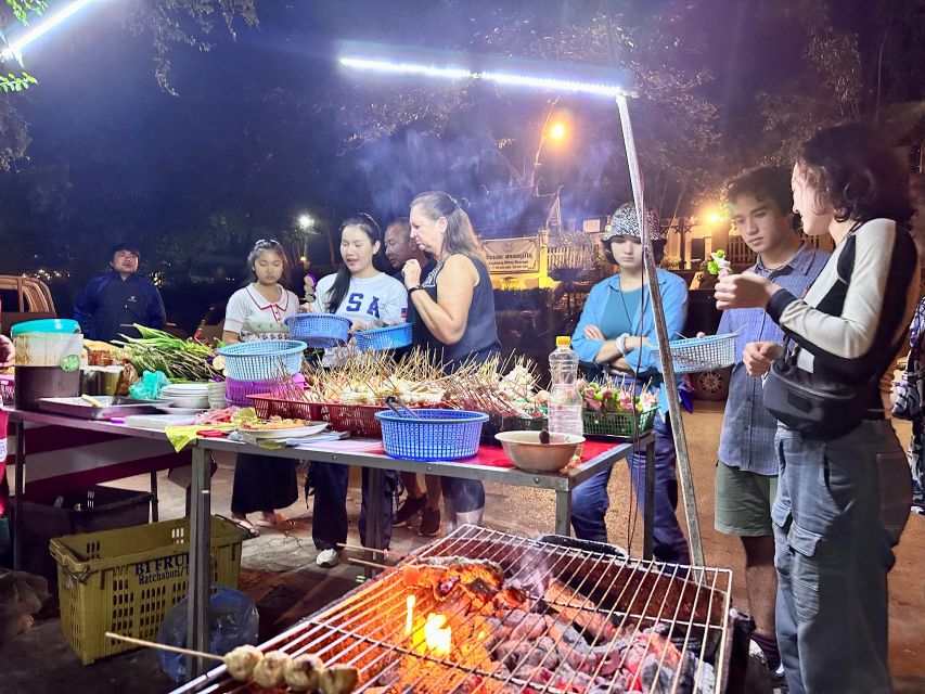 Chengdu Evening Food Walking Tour With Locals - Reservation Details