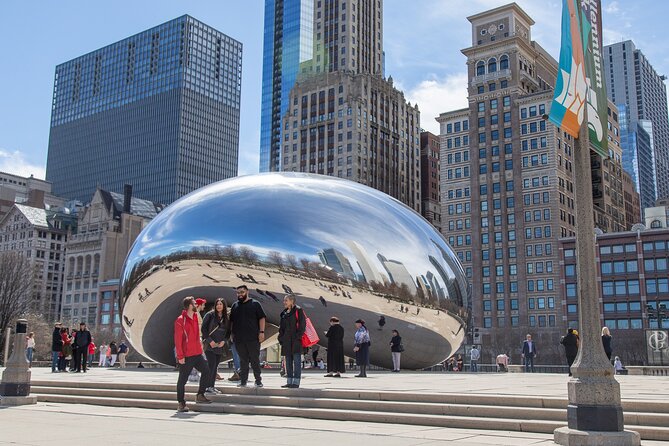 Chicago Architecture & Highlights With Local Treat - Small Group Walking Tour - Inclusions Provided on the Tour