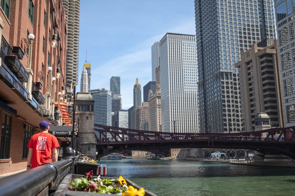 Chicago River by Private Boat Tour - Private Boat Tour Insights