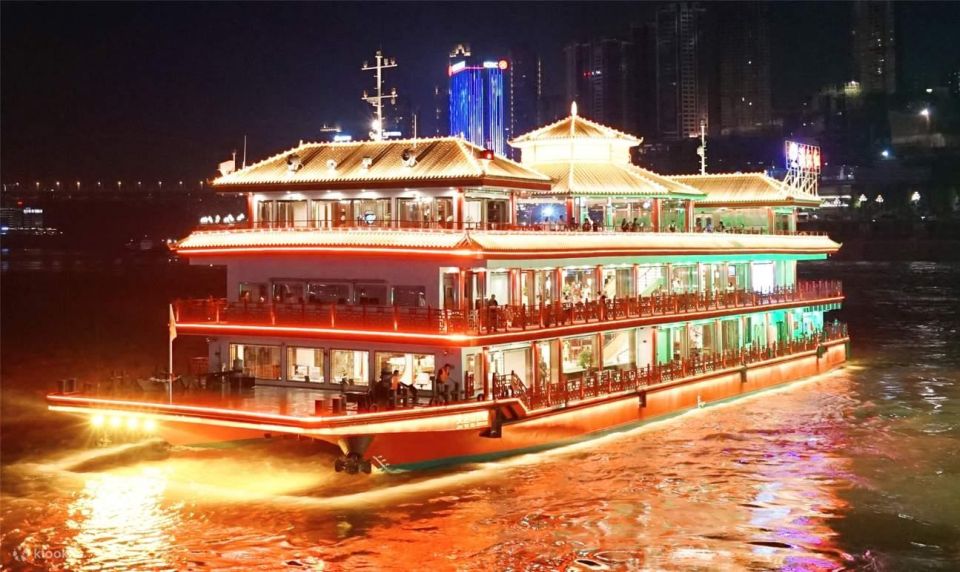 Chongqing: Illuminated Night Tour With Cruise or Hot Pot - Tour Itinerary