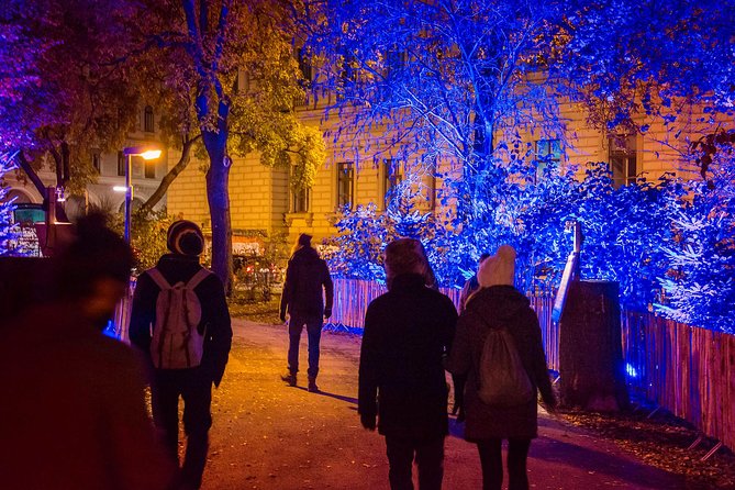 Christmas Market Vienna Tour - Communication Challenges