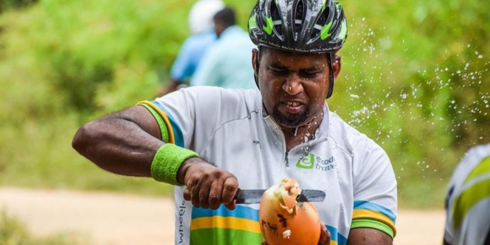 Colombo: Countryside Cycling Tour From Colombo Harbour! - Participant Information