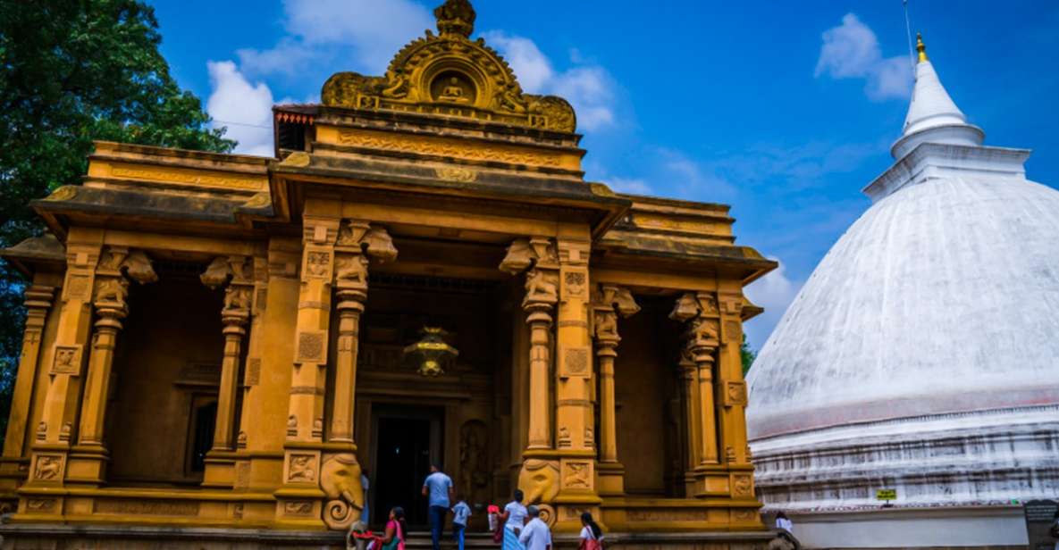 Colombo: Historical Temple Countryside Trail by TukTuk - Itinerary