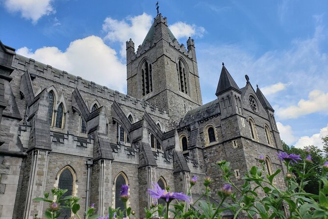 Complete Dublin Walking Tour With Castle Admission - Cancellation and Refund Policies