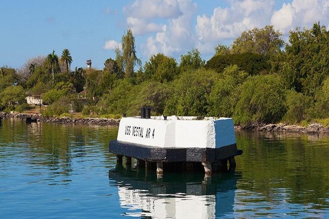 Complete Pearl Harbor Experience Tour Departing From Waikiki Area - Tour Highlights