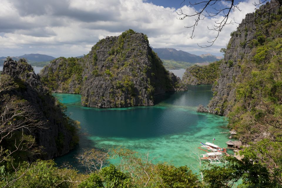 Coron: Private Tour With Kayangan Lake and Twin Lagoon - Customer Reviews