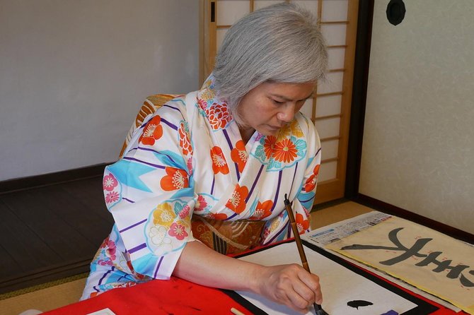 Cultural Activity in Miyajima:Kimono, Tea Ceremony, Calligraohy and Amulet - Logistics