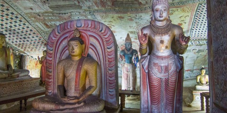 Dambulla Cave Temple & Cultural Village Immersion Tour" - Cultural Immersion Experiences