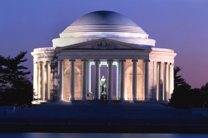 DC Monuments and Memorials Night Tour - Tour Inclusions and Photo Ops