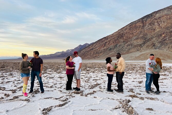 Death Valley Sightseeing Tour With Stargazing and Wine Tasting - Tour Highlights and Activities
