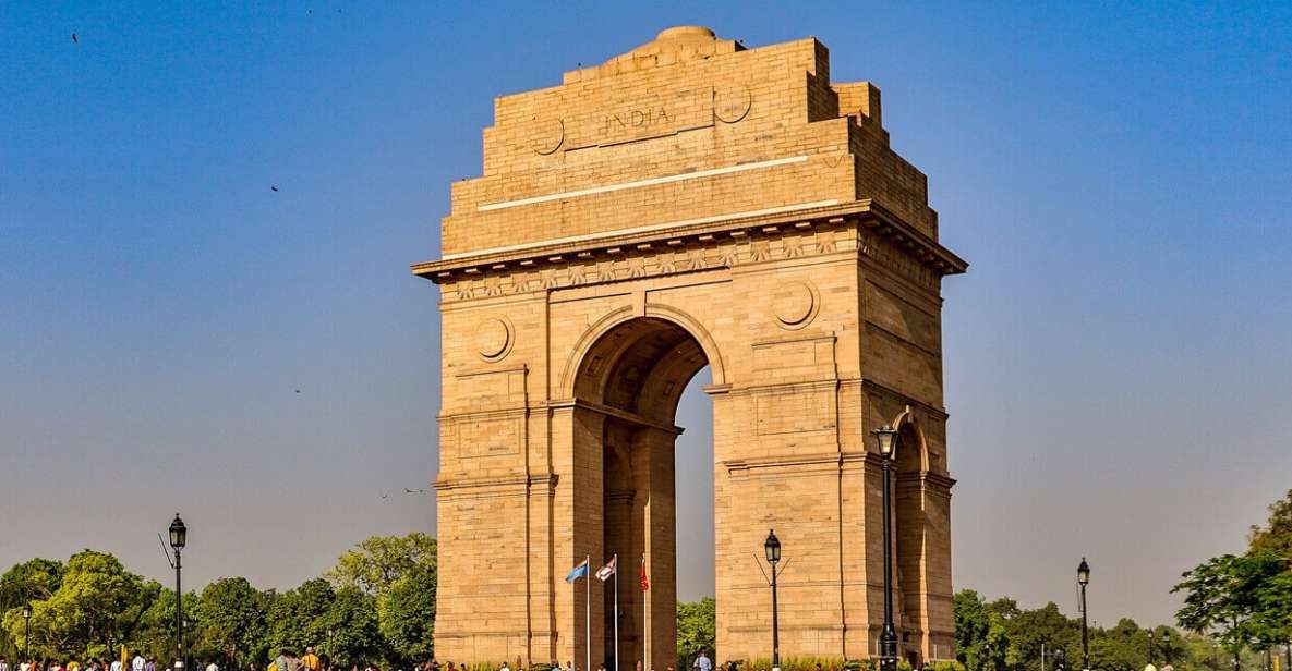 Delhi: Old and New Delhi Private City Tour by Car - Review Summary