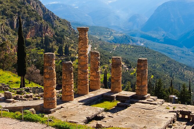 Delphi Full Day V.R Audio Guided Tour With Entry Ticket