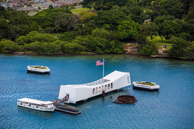 Deluxe Pearl Harbor, USS Arizona Memorial & Honolulu City Tour - Tour Itinerary and Highlights
