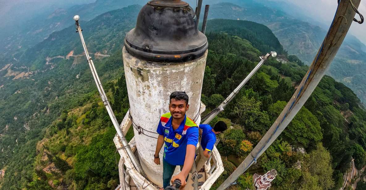 Discover the Best of Sri Lanka in 2 Days - Day 2 Highlights: Ambuluwawa Tower to Sigiriya
