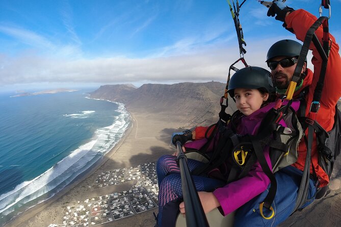 DISCOVERY FLIGHT Tandem Paragliding Lanzarote With Pro Pilot - Stunning Views of Lanzarote From Above