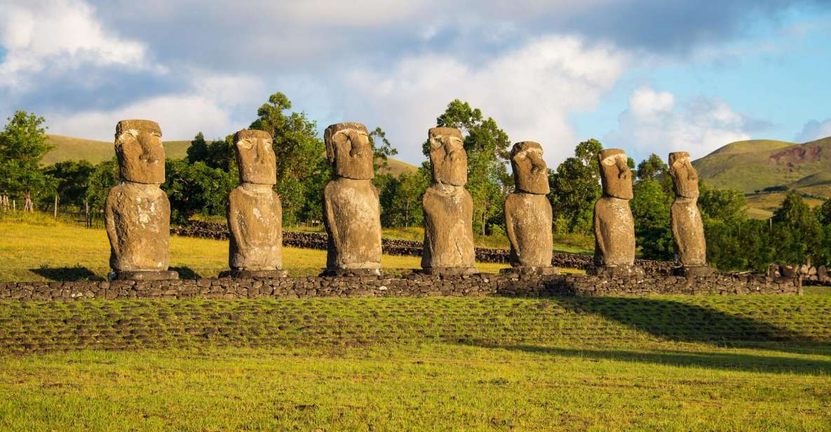 Easter Island: Private North & West Highlights Tour - Experience Highlights