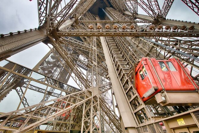 Eiffel Tower Access to the Second Floor and the Summit by Elevator - Additional Details and Accessibility